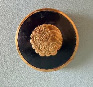 Rare Richard Hudnut Art Deco Powder Compact Brass Floral Medallion 1930s